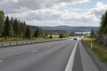 Illustrationsbild av en anonym svensk europaväg