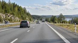 Illustrationsbild av en anonym svensk europaväg
